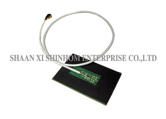 Alta antenna della lunga autonomia RFID di guadagno, antenna del lettore di frequenza ultraelevata RFID con il connettore di UFL IPEX
