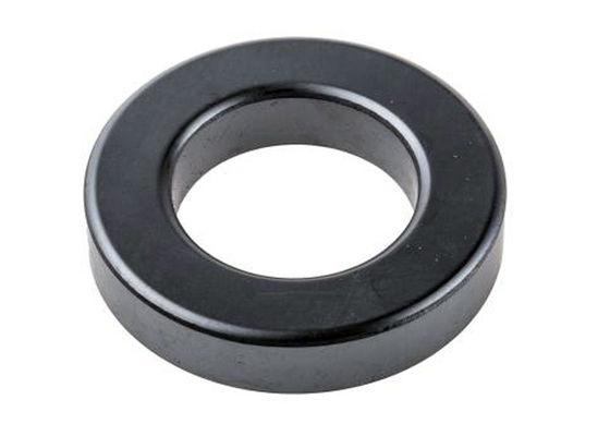 Il centro cilindrico di toroide della ferrite del centro di ferrite di varia dimensione piccolo volume